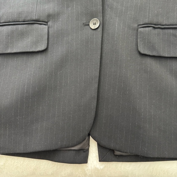 Zara Pinstripe Blazer - Picture 5 of 5